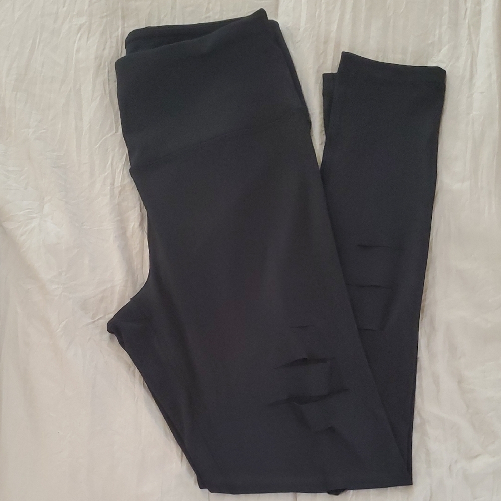 NWOT 90 Degrees Black Leggings Distressed womens sz L